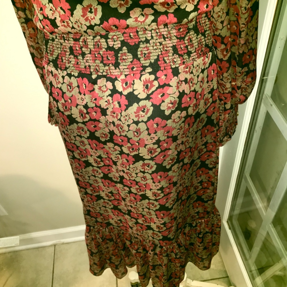 Ralph Lauren ‘cherry blossoms’ floral midi dress, size 8, great condition - Picture 7 of 16